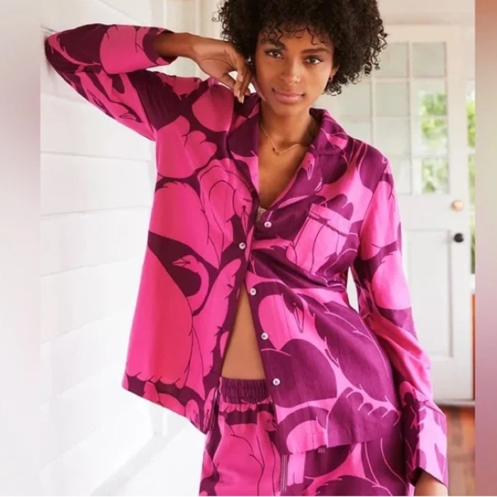 Cecilia Pettersson Anthropologie Swan Print Pink Purple Button Down Flannel Top